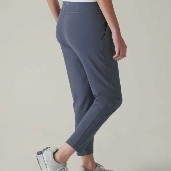 Athleta Elation Pants Granite Blue
Medium Tall Power Of She - Picture 13 of 16